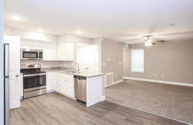 903 SE Gingerbread Ct Unit D13