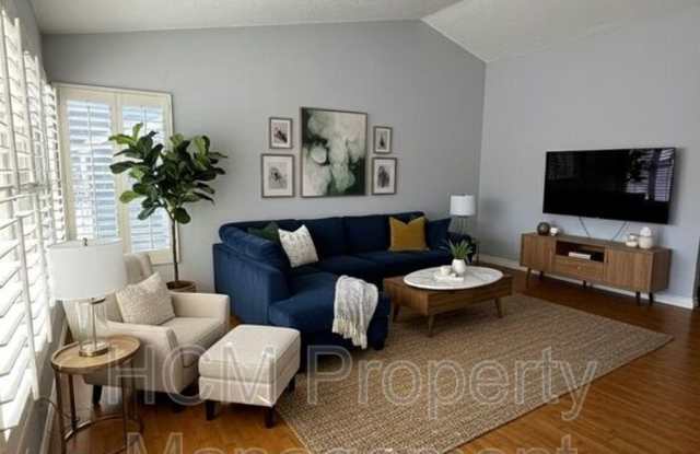 329 Huntington