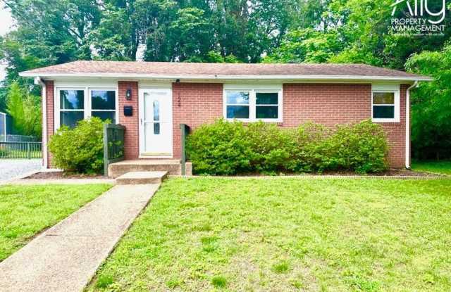 124 North Baker Street