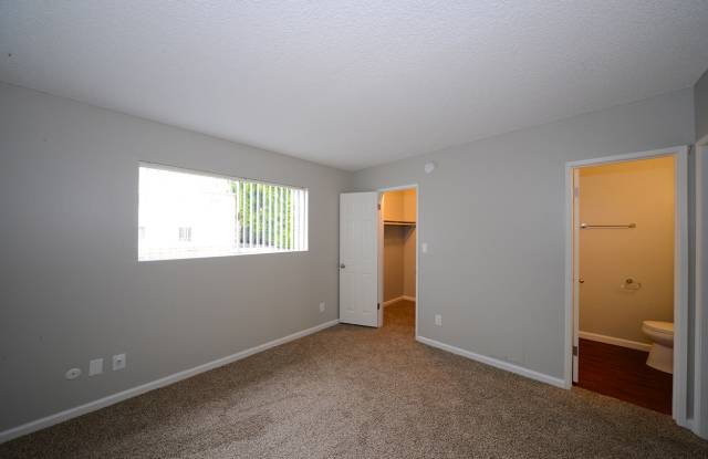 University Gardens at Northridge