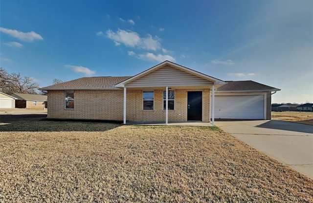 Photo of 215 Bobbie Ann Court