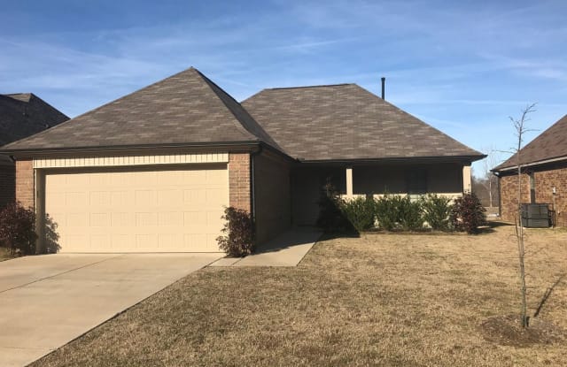 3698 Jordan View Dr - 3698 Jordan View Drive, Southaven, MS 38671