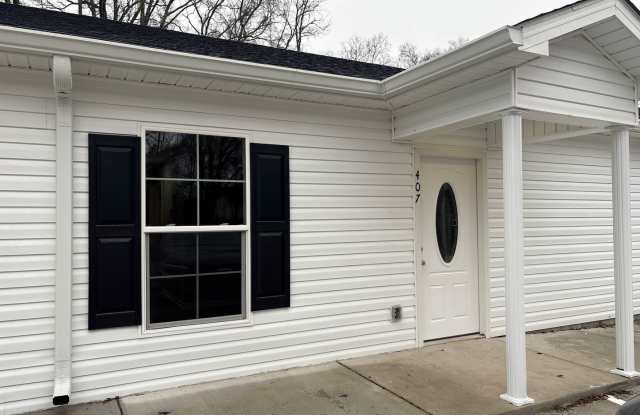 BRAND NEW Garden Style Apartment in Tullahoma.....