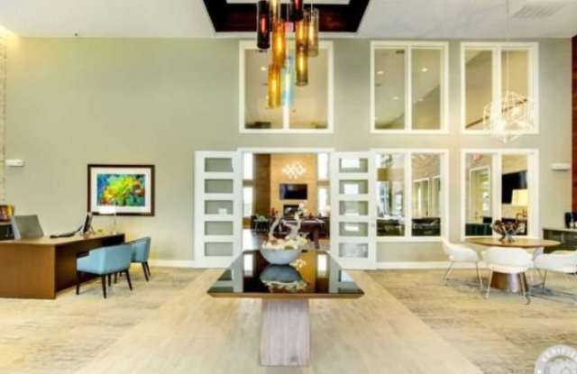 9301 Old Bee Caves Rd, #1017