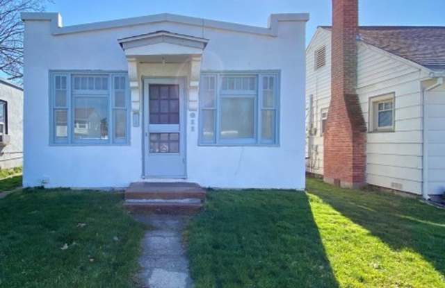 Quaint 1 Bed 1 Bath Home in Medford