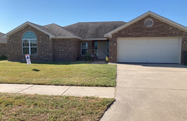 212 Viola Dr - 212 Viola Drive, Killeen, TX 76542