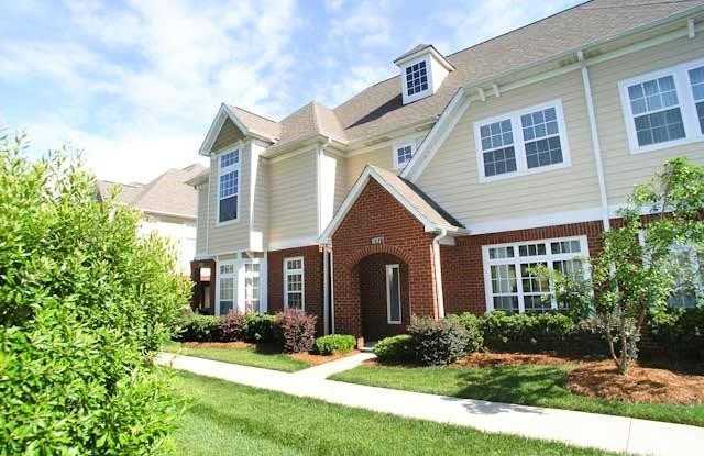1017 Central Park Circle