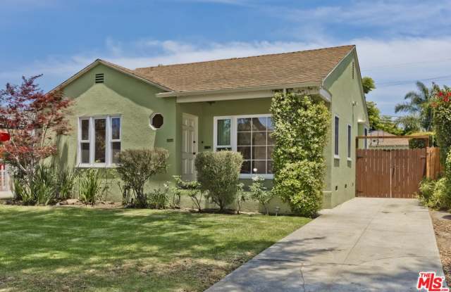 2554 Barry Ave - 2554 Barry Avenue, Los Angeles, CA 90064