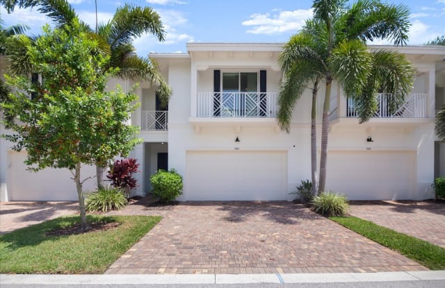 1064 Piccadilly Street - 1064 Piccadilly Street, Palm Beach Gardens, FL 33418