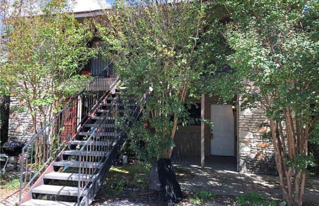 7001 Oak Meadow Circle