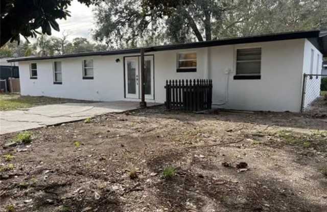 2207 North Hastings Street