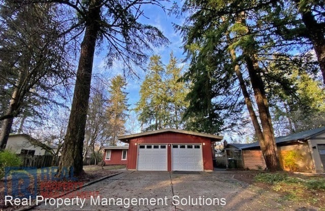 5325 Oakridge Rd - 5325 Oakridge Court, Lake Oswego, OR 97035