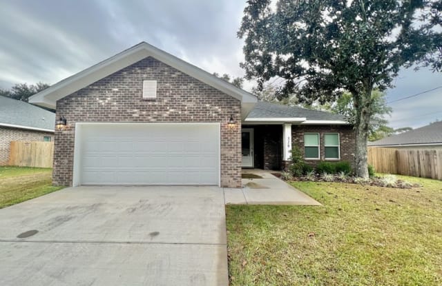 519 Friendship Road - 519 Friendship Road, Okaloosa County, FL 32569