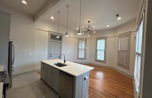 923 McMath Avenue - 1