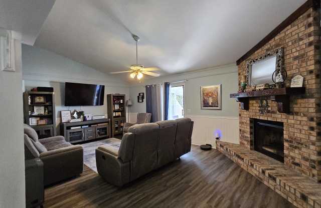 7628 Shadow Bay Drive