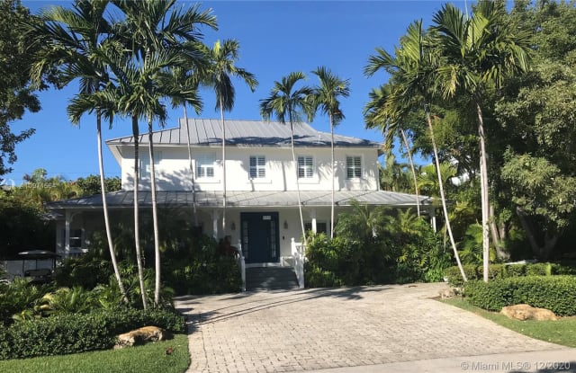 630 Warren Ln - 630 Warren Lane, Key Biscayne, FL 33149