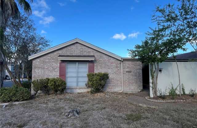 Photo of 5002 Wingfoot unit: B