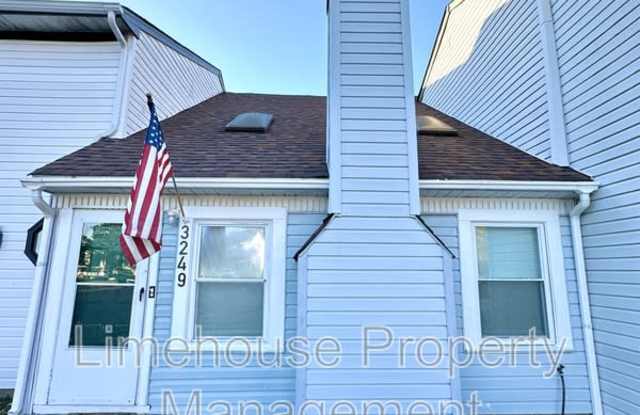 3249 Creekside Drive - 1