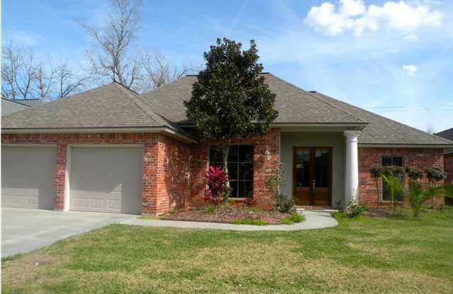 202 Masters Drive - 202 Masters Drive, Broussard, LA 70518