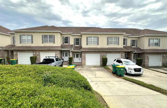 413 Nathey Avenue unit: 10