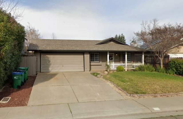 3/2 Near PV and Parks! - 62 Glenshire Lane, Chico, CA 95973