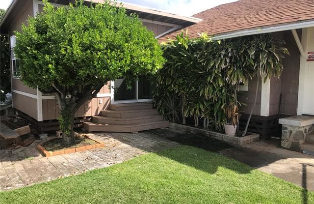 3032 Harding Avenue - 3032 Harding Avenue, Honolulu, HI 96816