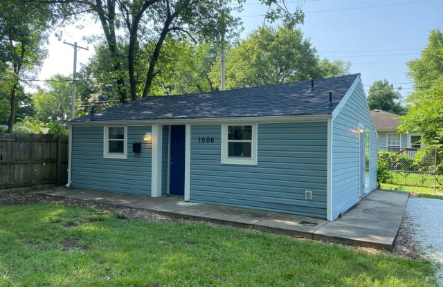 1506 E Lindberg St - 1506 East Lindberg Street, Springfield, MO 65804