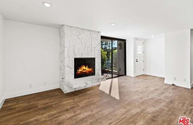 8105 Redlands St unit: 103