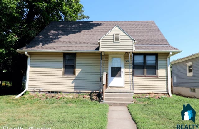 4834 Greenwood St - 4834 Greenwood Street, Lincoln, NE 68504