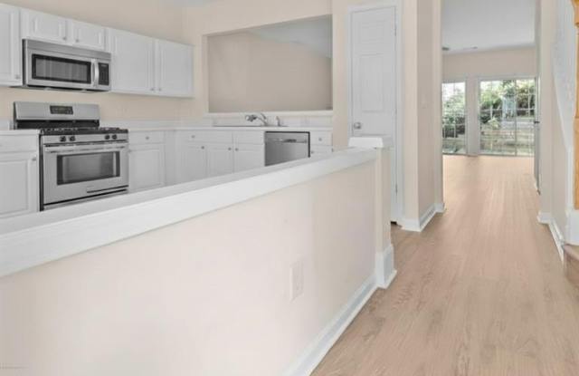 1010 Bendleton Trace