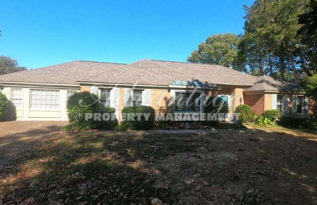 Very Nice 4 Bedroom and 3 Bathroom Home For Rent in Germantown
