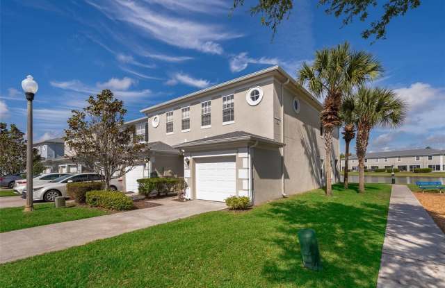 10747 SAVANNAH WOOD DRIVE - 10747 Savannah Wood Court, Orange County, FL 32832