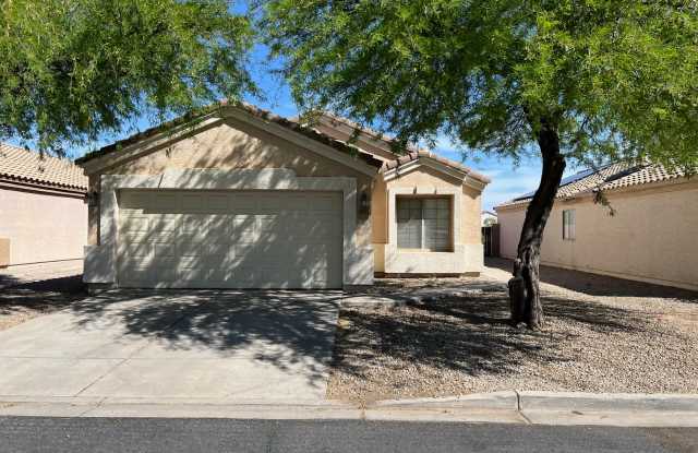 6614 E Lush Vista View
