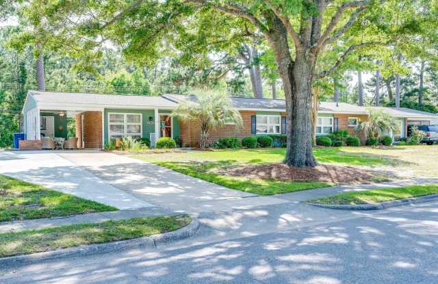 3747 Spruce Dr.