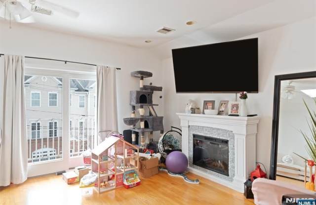 260 Custer Avenue