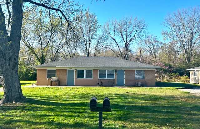2213-2215 Fairfax Road