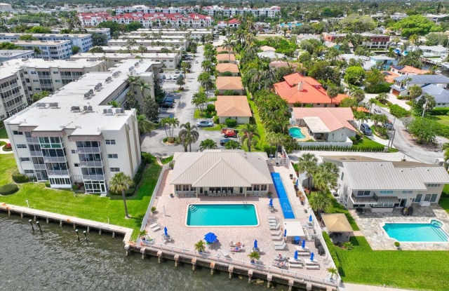 638 Snug Harbor Drive