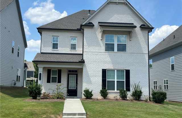 Photo of 2005 River Bend Way