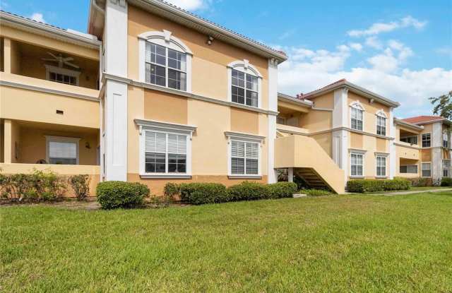 1030 VILLAGIO CIRCLE