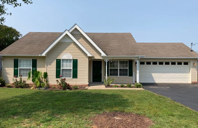 1621 Joel Dr - 1621 Joel Drive, Columbia, TN 38401