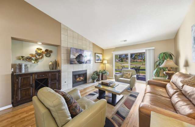 Photo of 651 Vista Lago Circle N