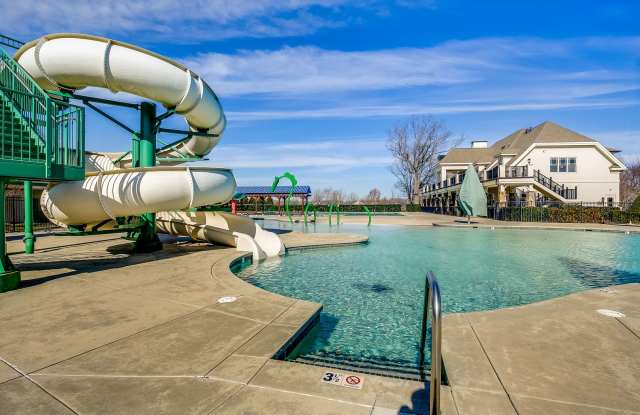 4 Bedroom Rental in Mackintosh On The Lake Neighborhood!