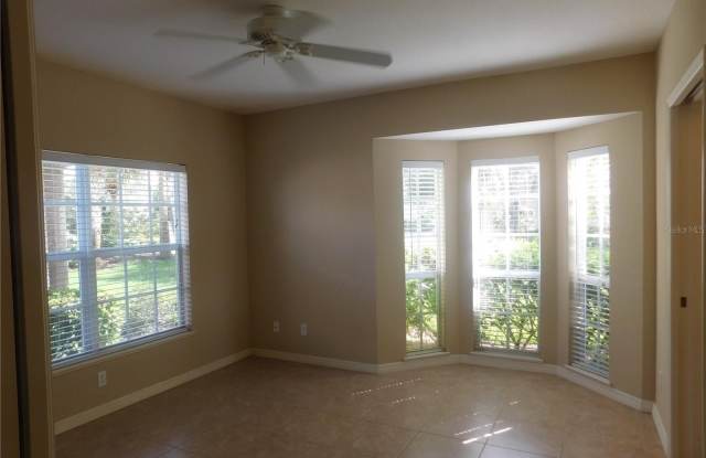 442 SUNSET LAKE BOULEVARD