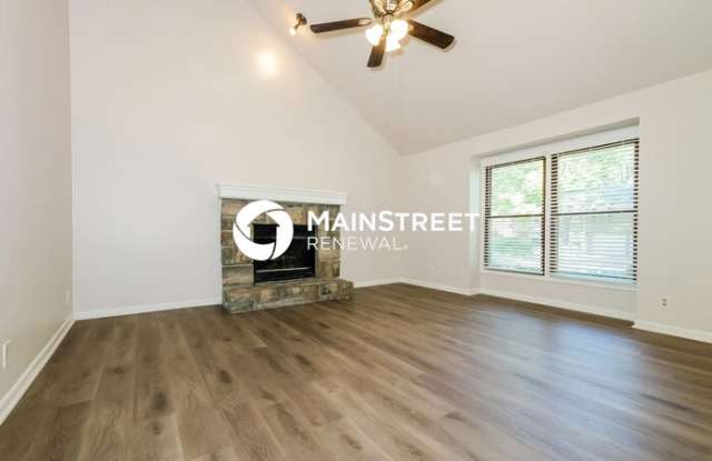 1321 Northeast Quail Walk Drive