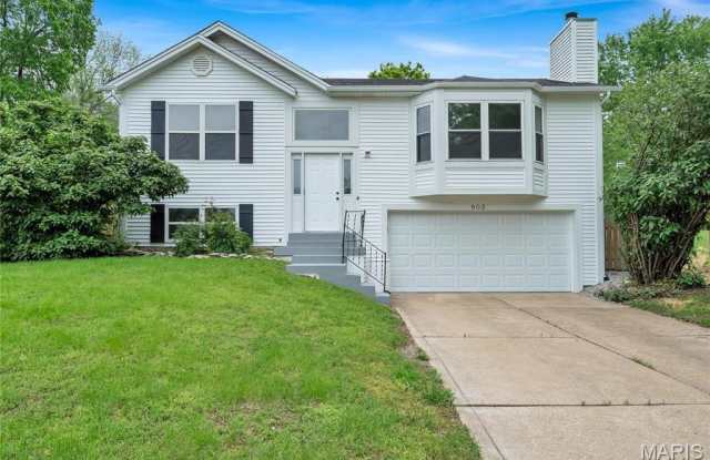 Photo of 802 Notre Dame Drive