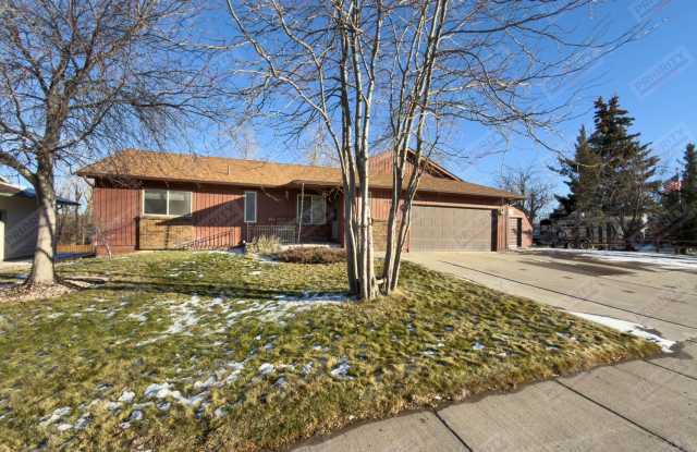 Photo of Main level living!