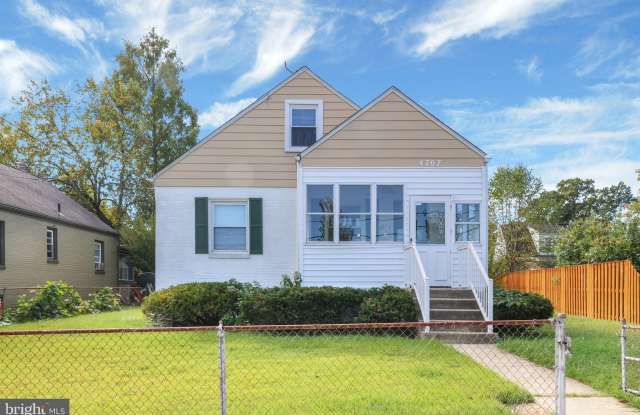 4707 TUCKERMAN Street