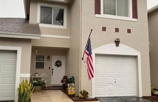 719 NW 42nd Pl - 719 Northwest 42nd Place, Deerfield Beach, FL 33064