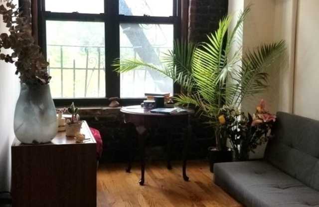 Photo of 185 Avenue C