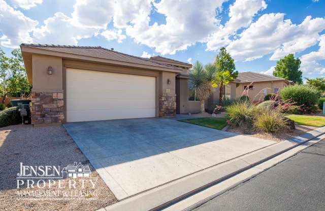 Beautiful home in Ventena